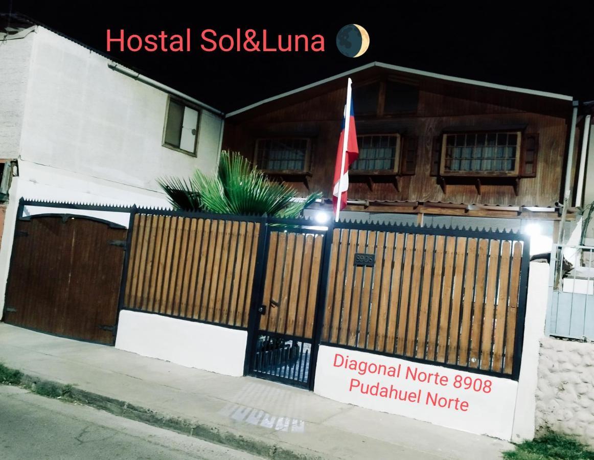 Sol Y Luna Hostal