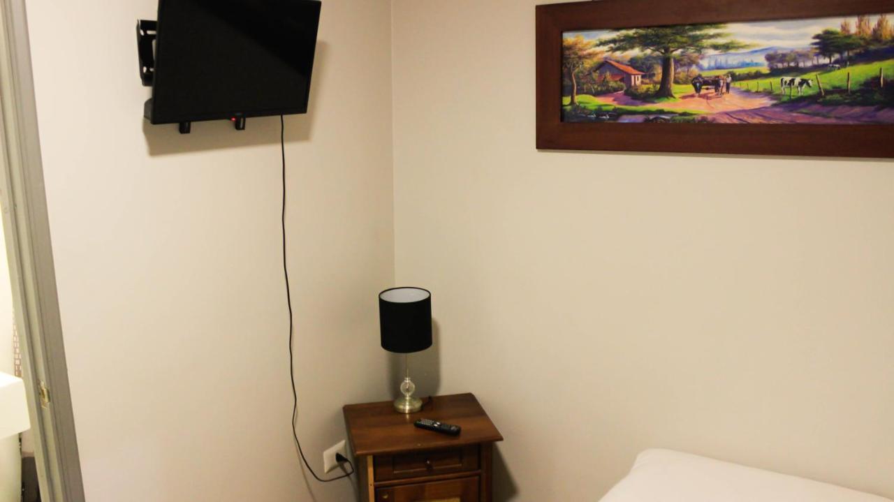 Hostal Bbcasita- Bed And Breakfast-hostel *