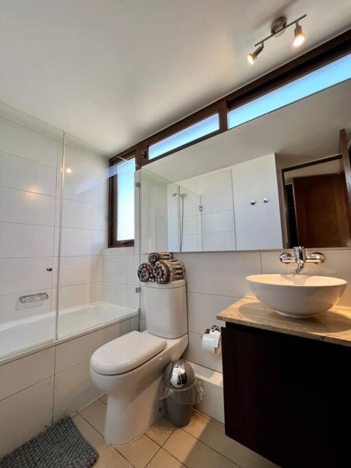 Apartamento Lindo Y Equipado Depto De 1d/1b En Metro Manquehue *