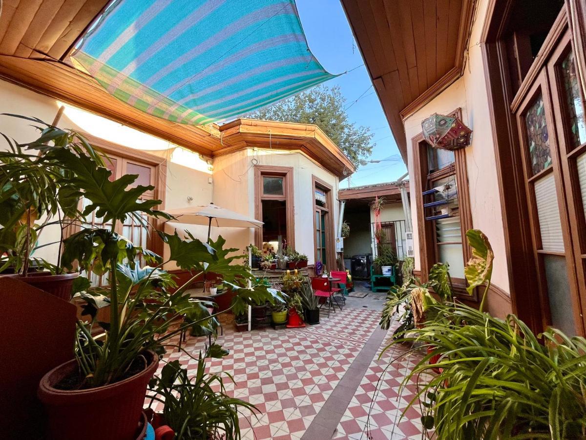 Loft En Casa Patrimonial, Barrio Yungay, Con Posibilidad De Estacionamiento