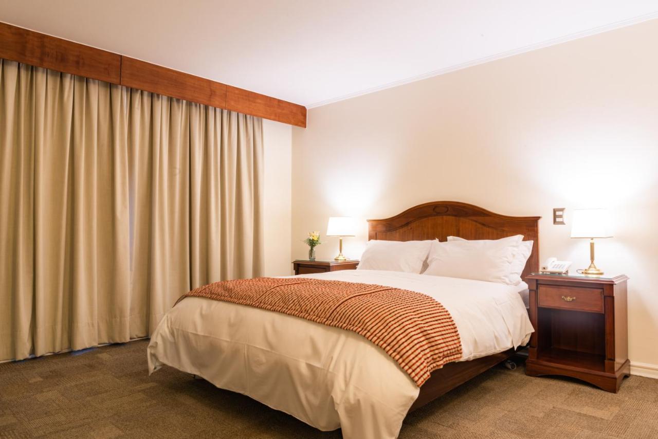 Khách sạn hẻo lánh Mr Providencia