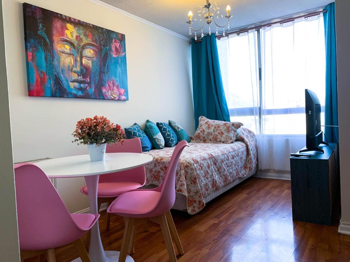 Depto Metro Santa Ana 3 Apartamento