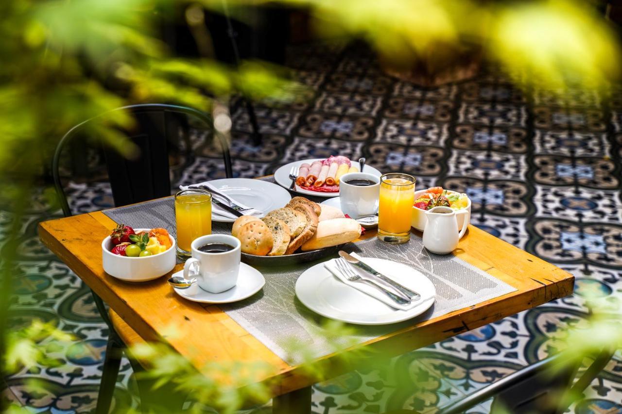 Rugendas Boutique By Time & 4* Santiago