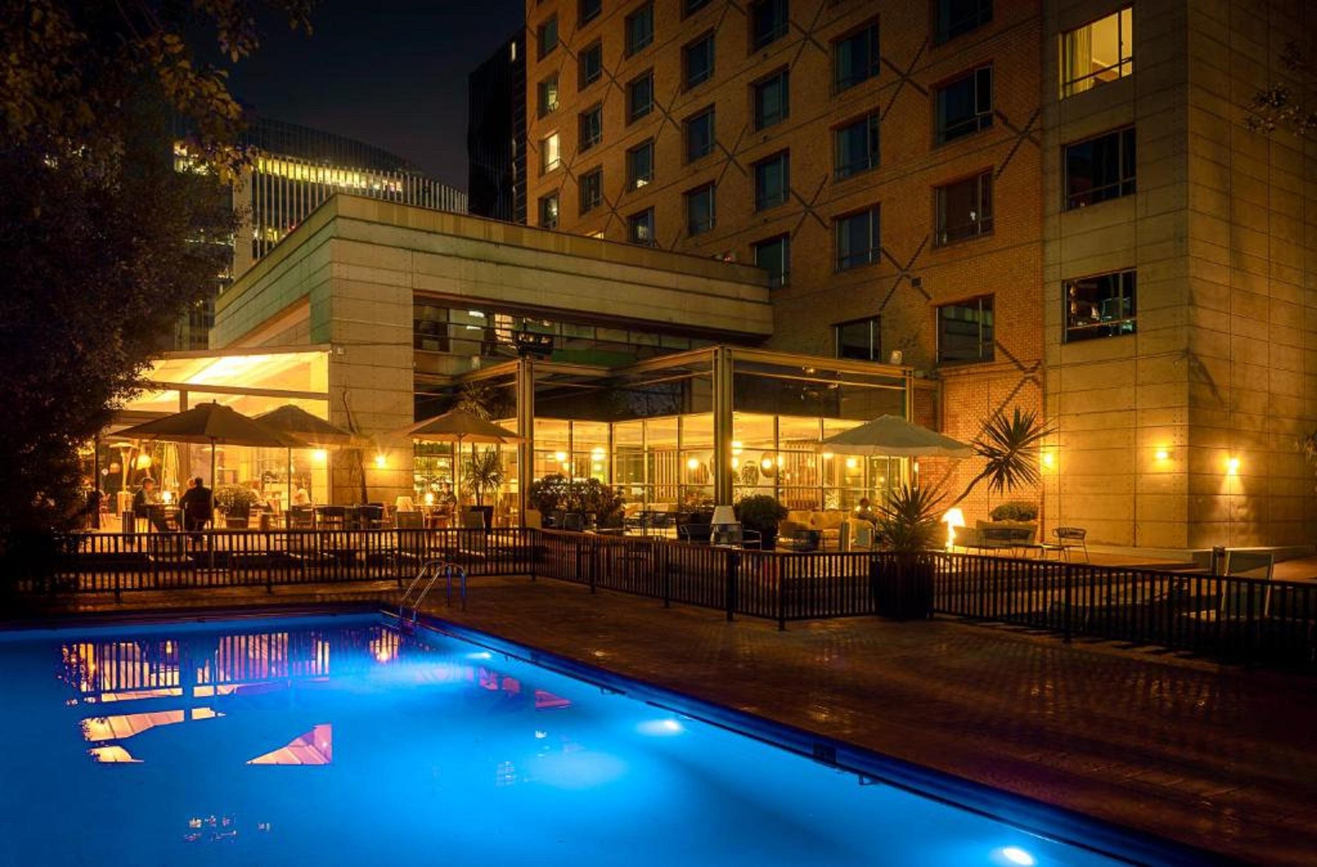 Novotel Condes 4*