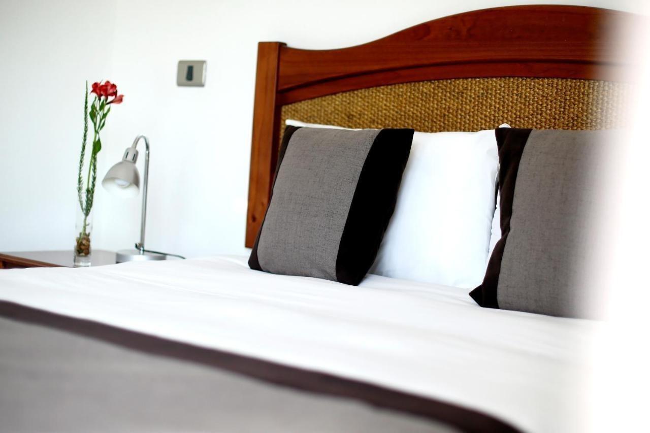 Aparthotel Versalles 4*