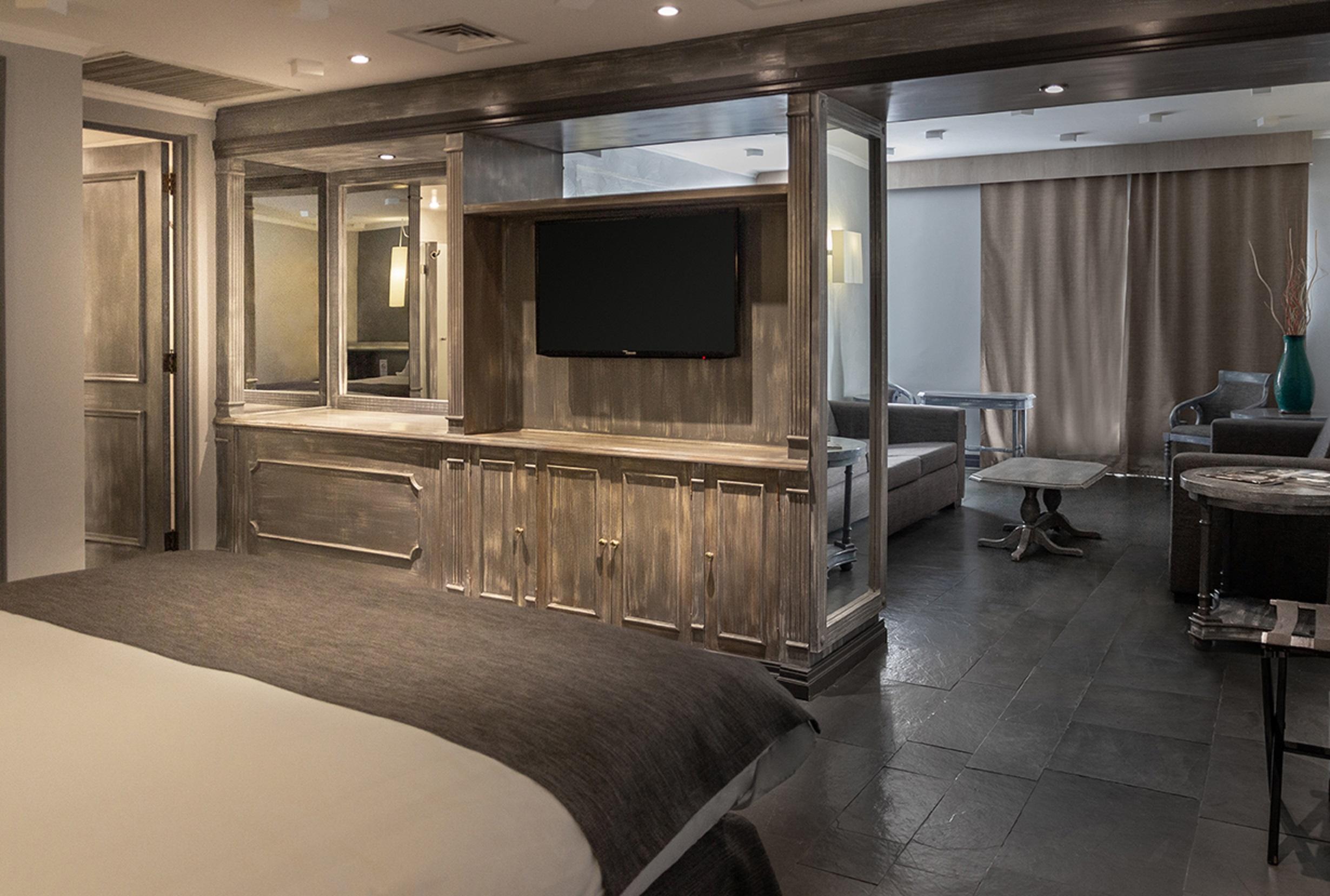 Fundador Hotel Santiago