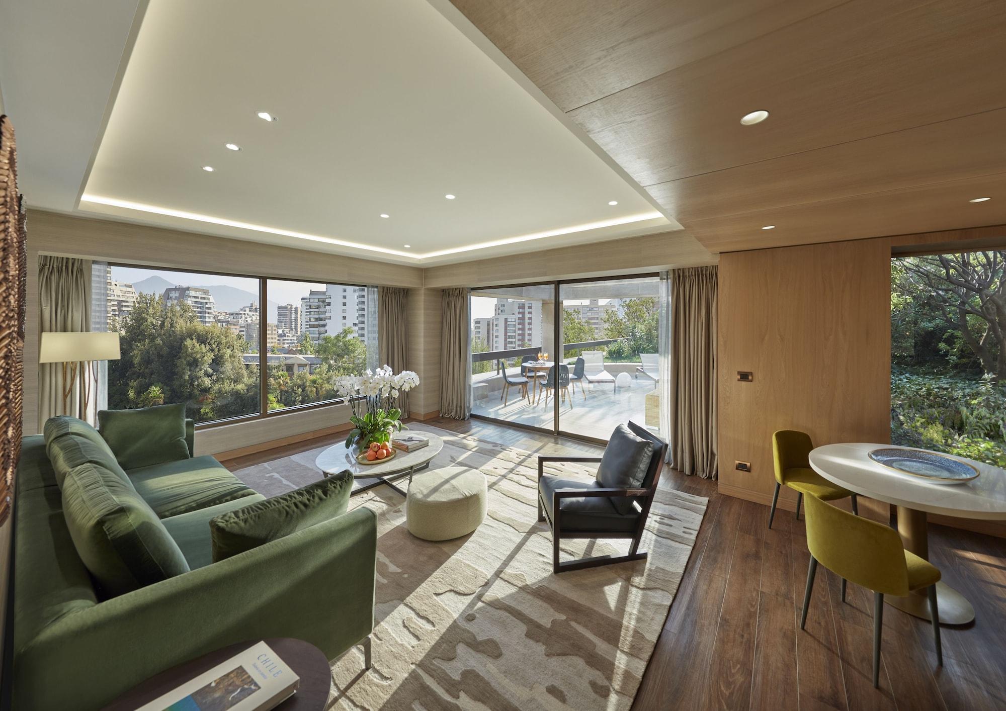 Mandarin Oriental,