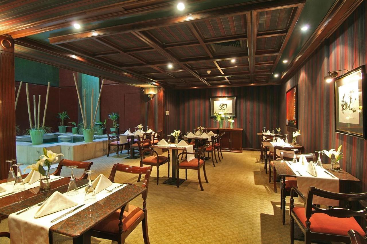 Plaza San Francisco Hotel 5*