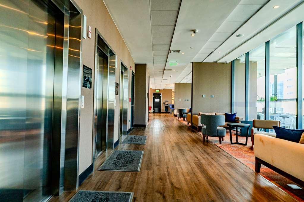 Hampton By Hilton Condes Hotel *
