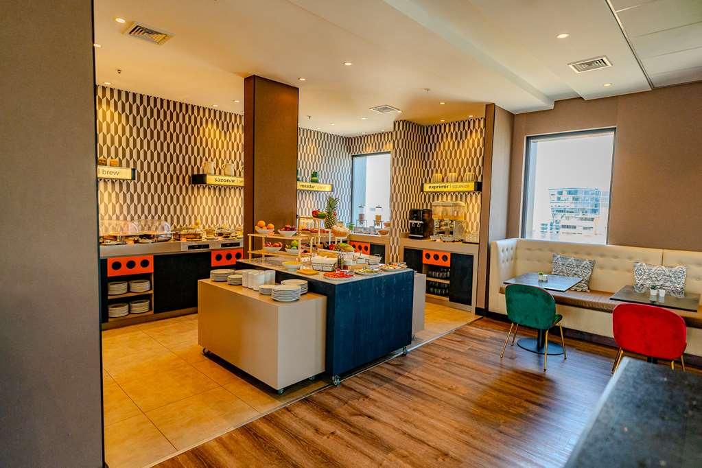 Hampton By Hilton Condes Hotel Santiago