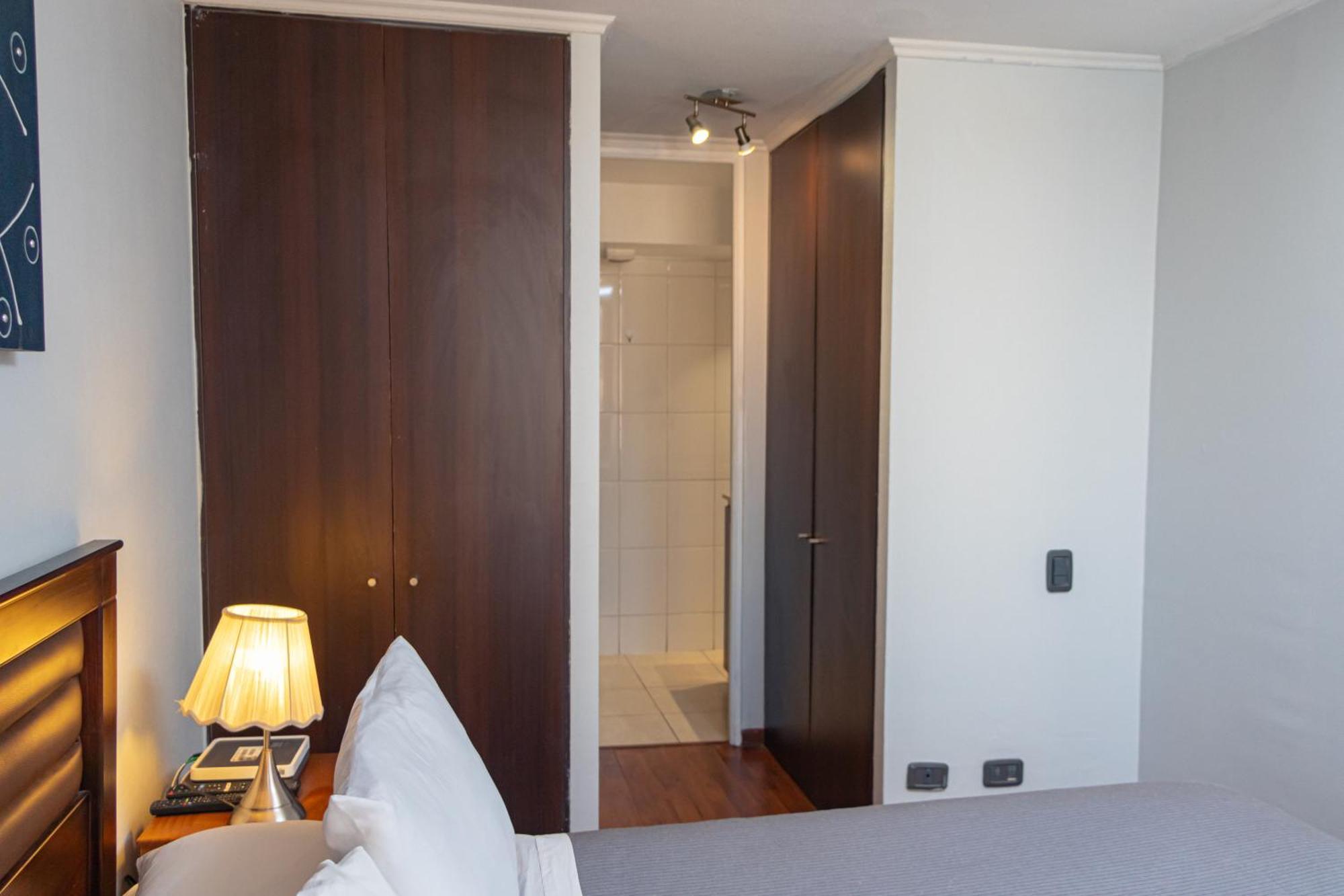 Departamentos Amoblados Torre Tagle Apartment Santiago