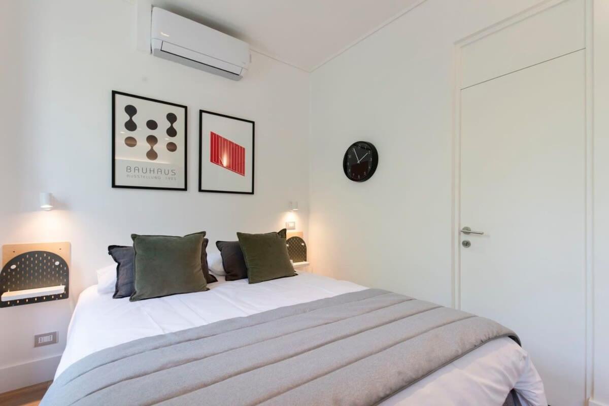 Hom I Comodo Depto Estudio En Ubicacion Privilegiada Apartamento