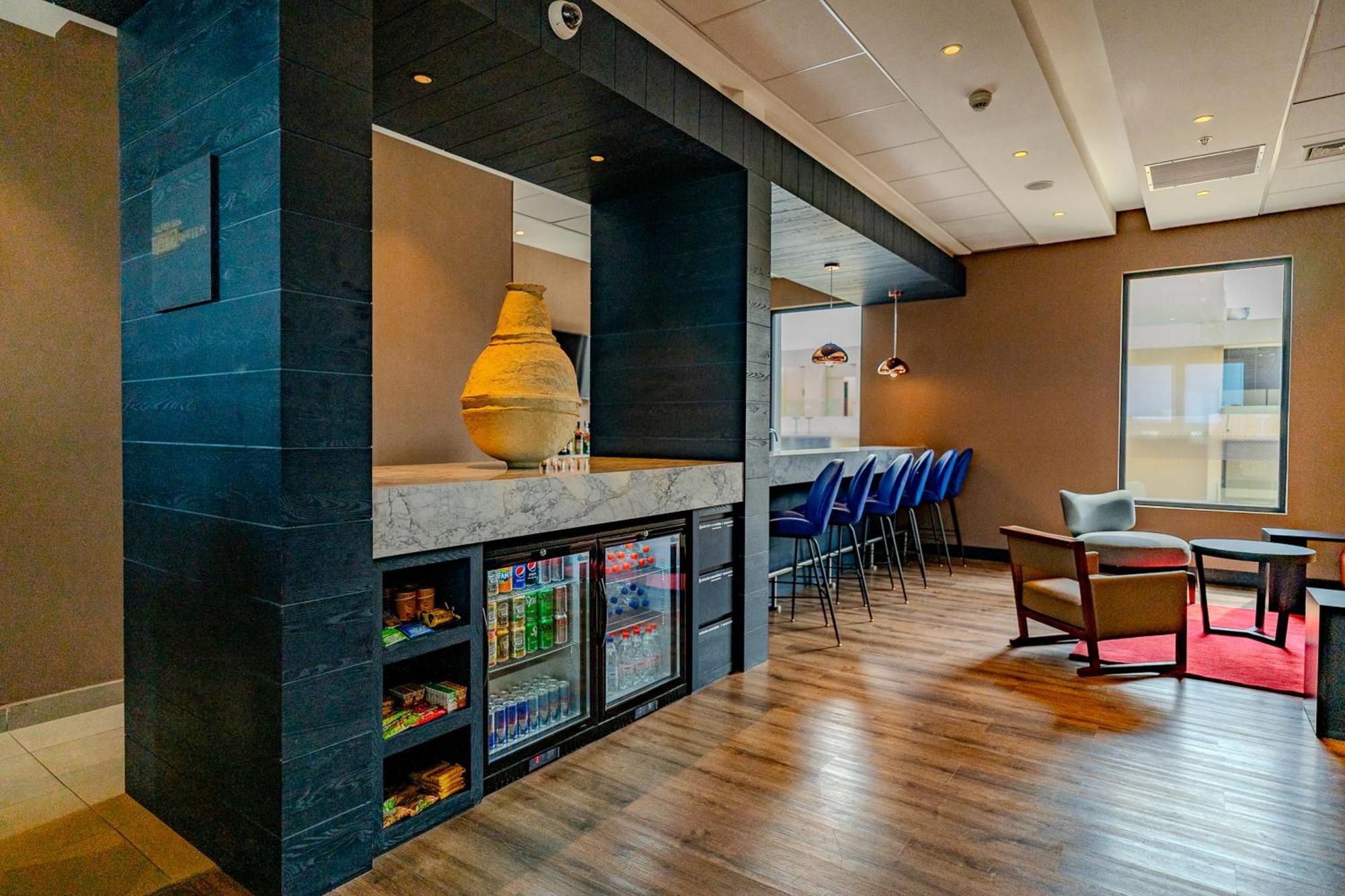 Hampton By Hilton Condes 4*