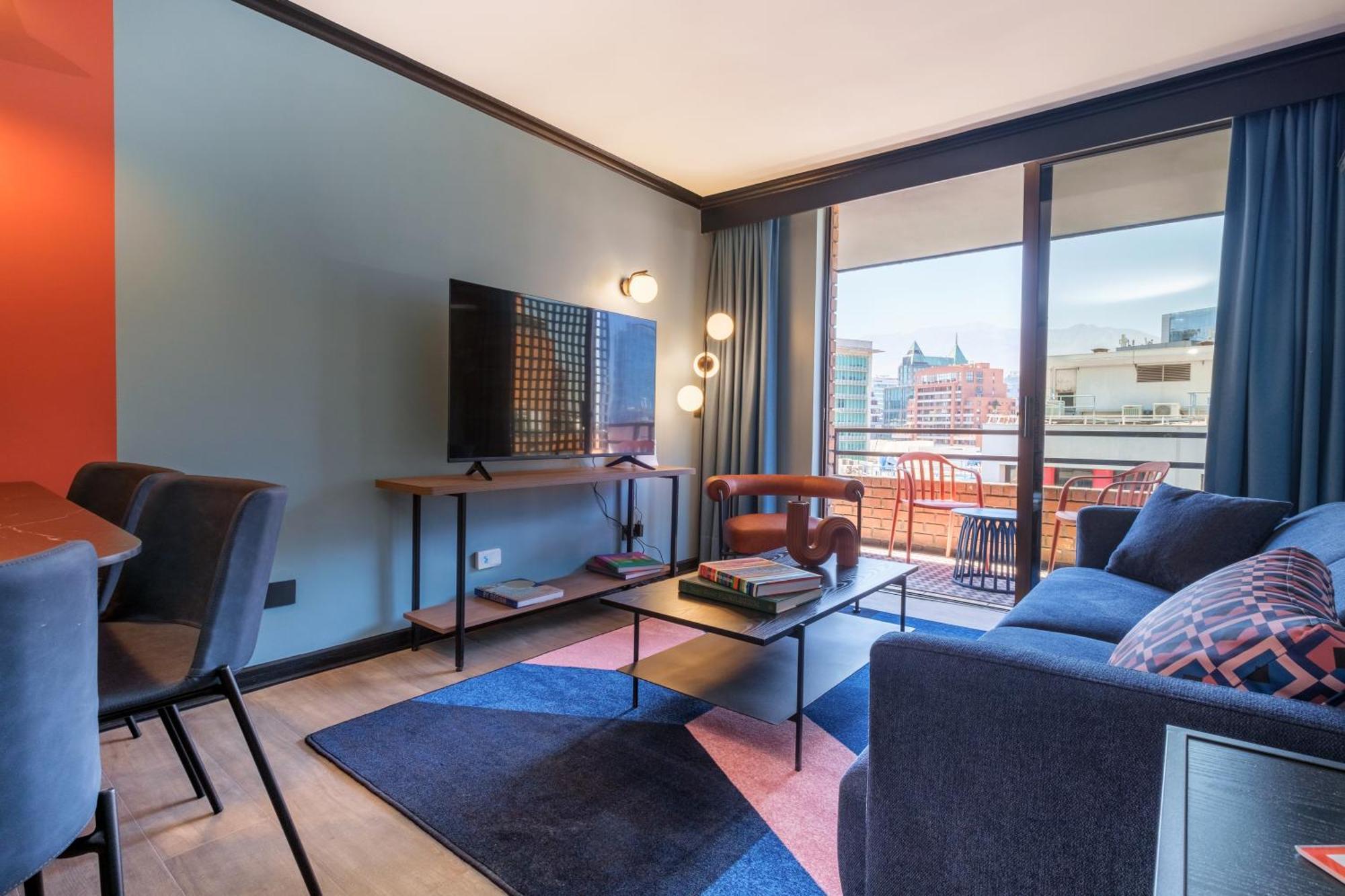 Aparthotel Serviced *