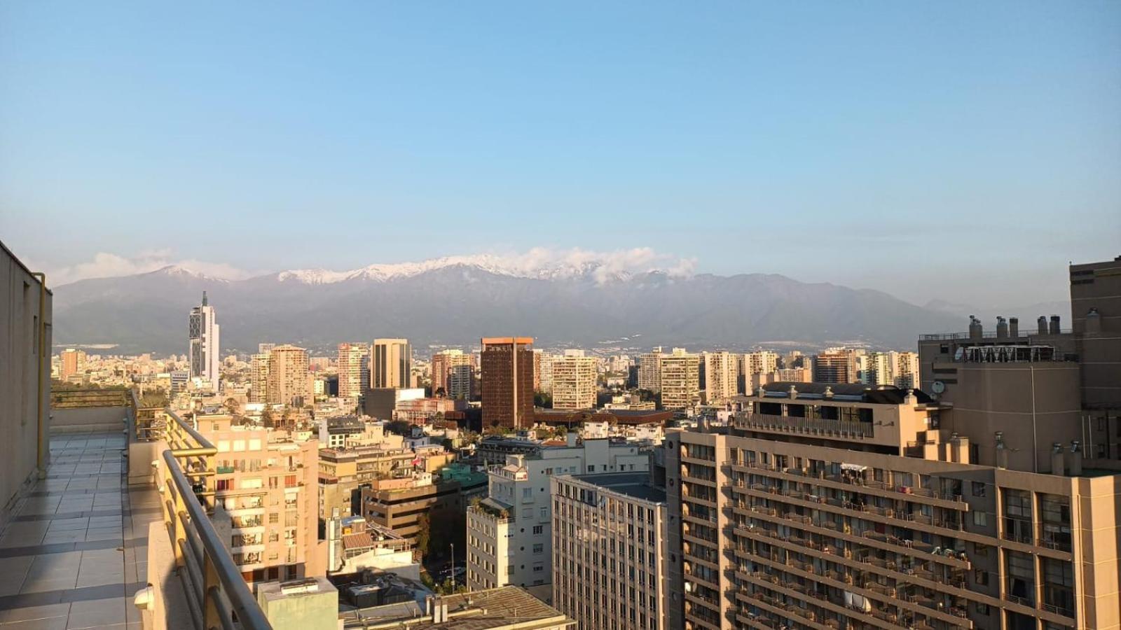Comodo Departamento En Barrio Bellas Artes Apartamento Santiago