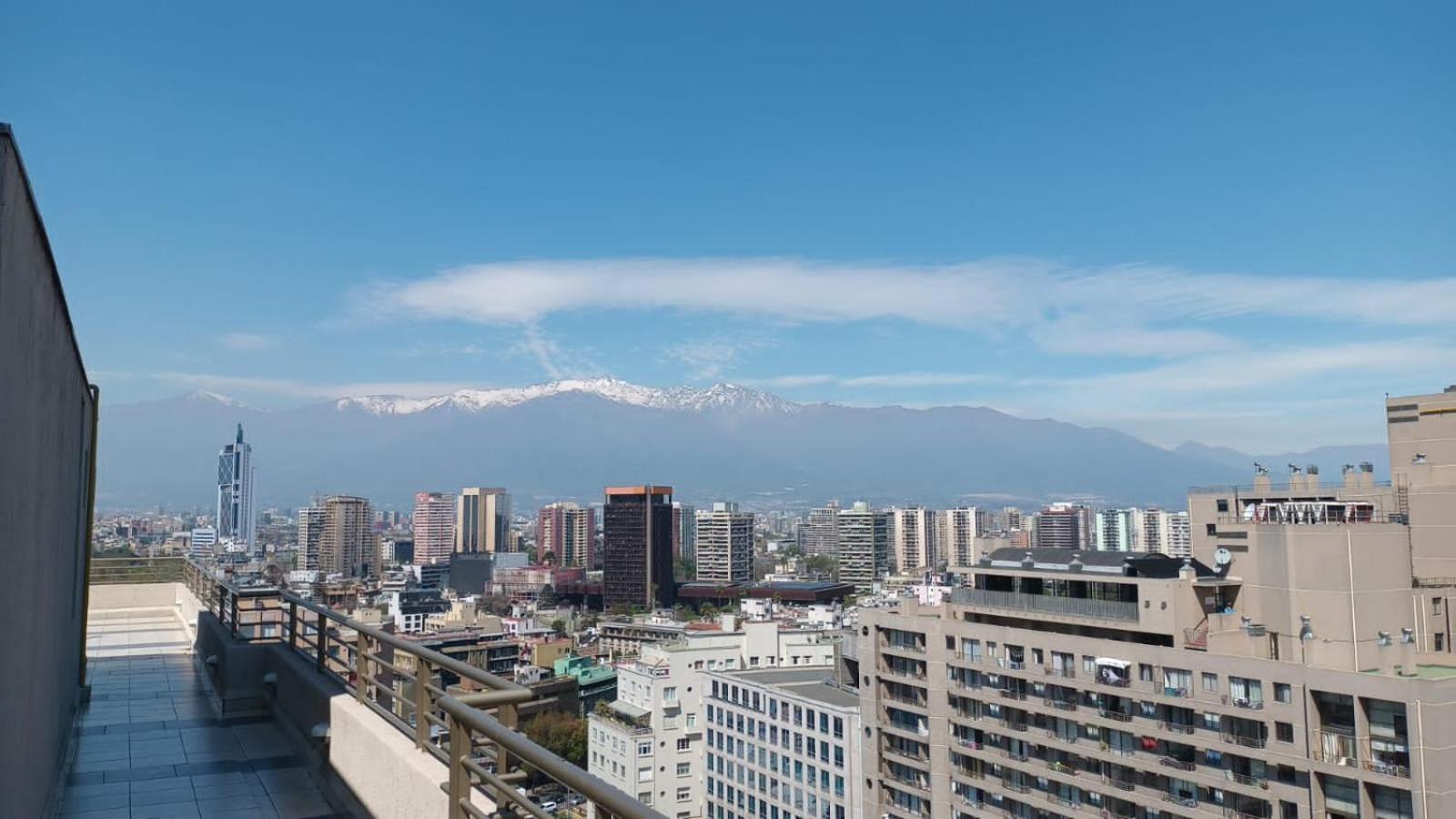 Comodo Departamento En Barrio Bellas Artes Apartamento Santiago