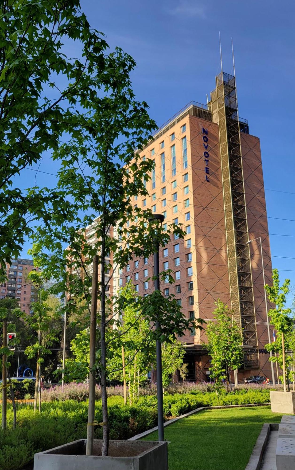 Novotel Condes 4*