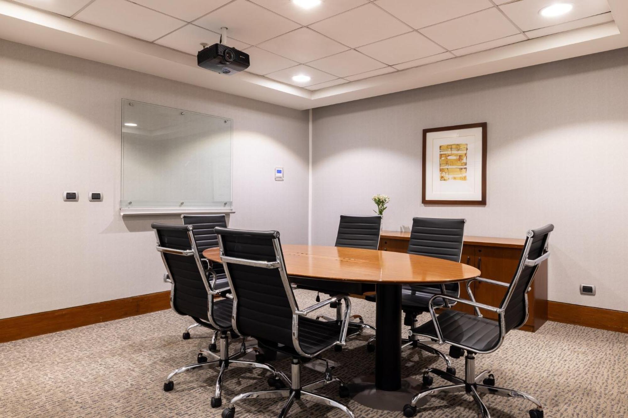 Express Condes By Ihg Santiago