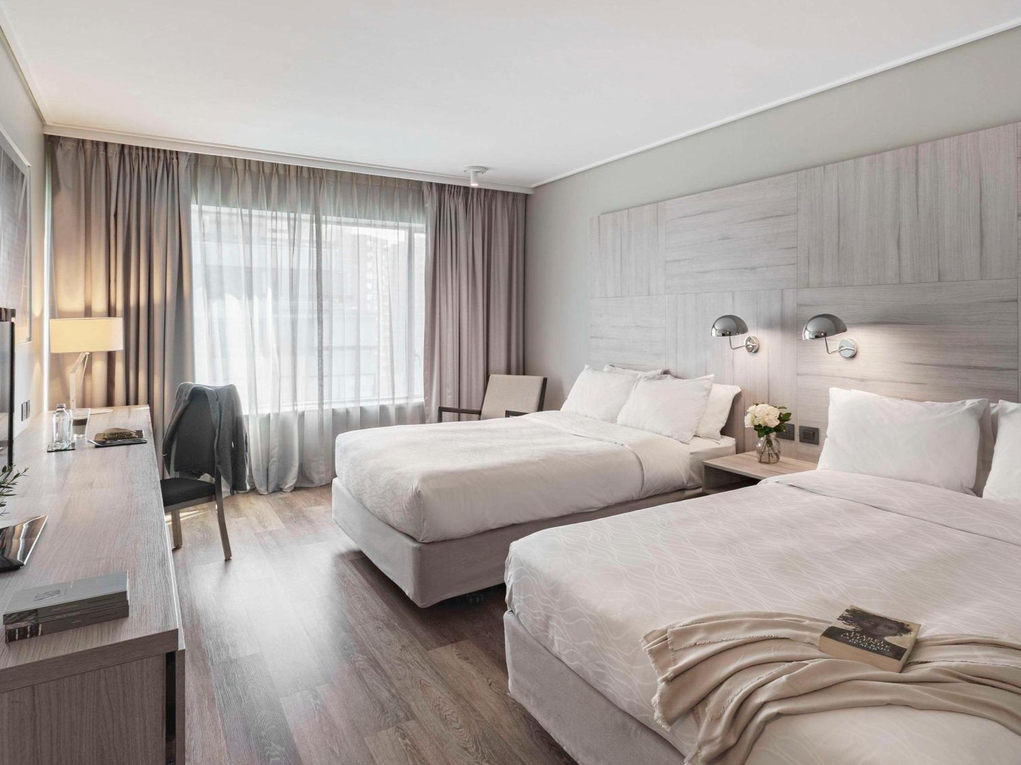 Pullman Vitacura Hotel