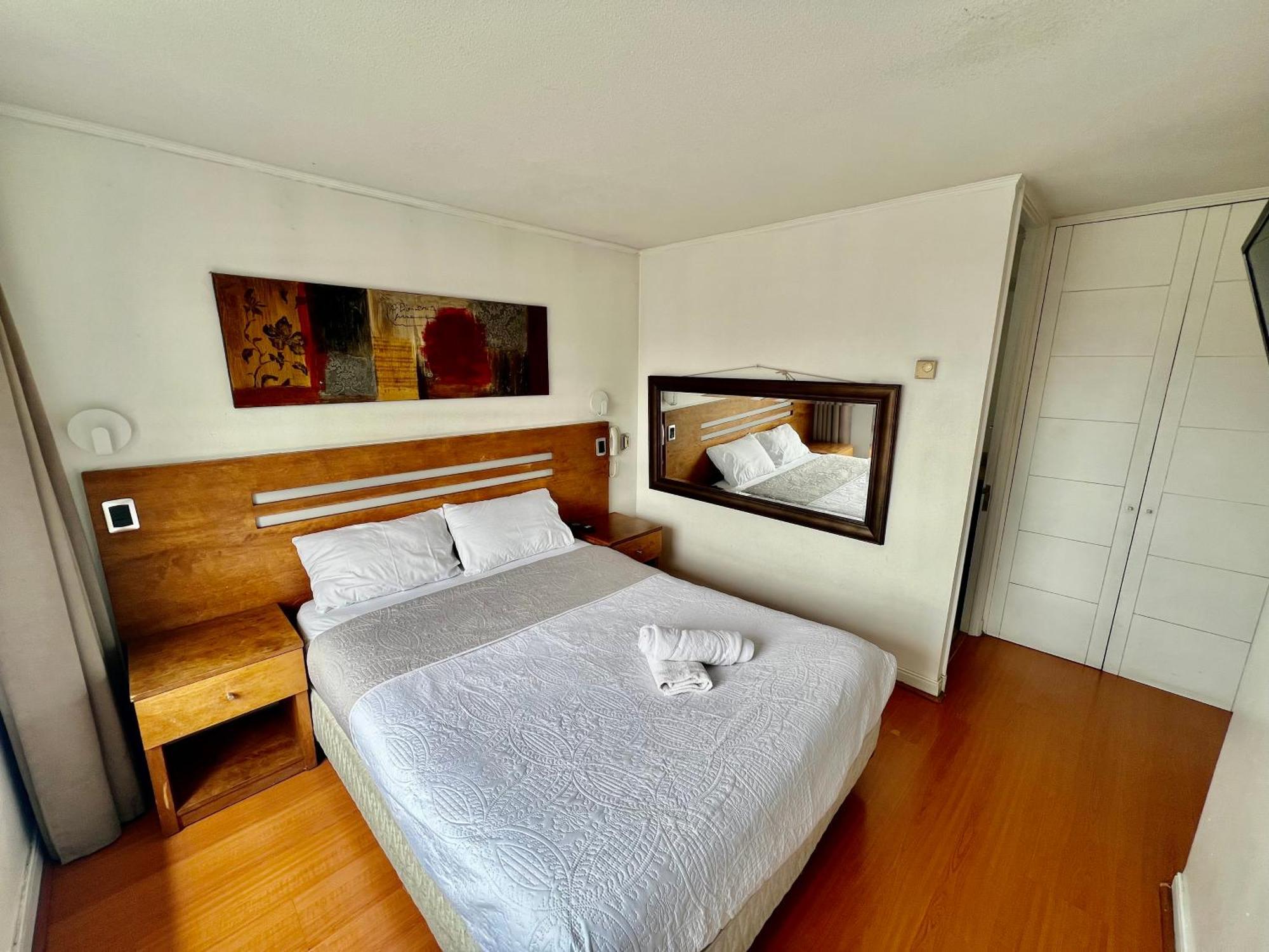 Apartamento Gran Terraza Con Vista Apoquindo, Apartamento Para 4 Personas, Las Condes *