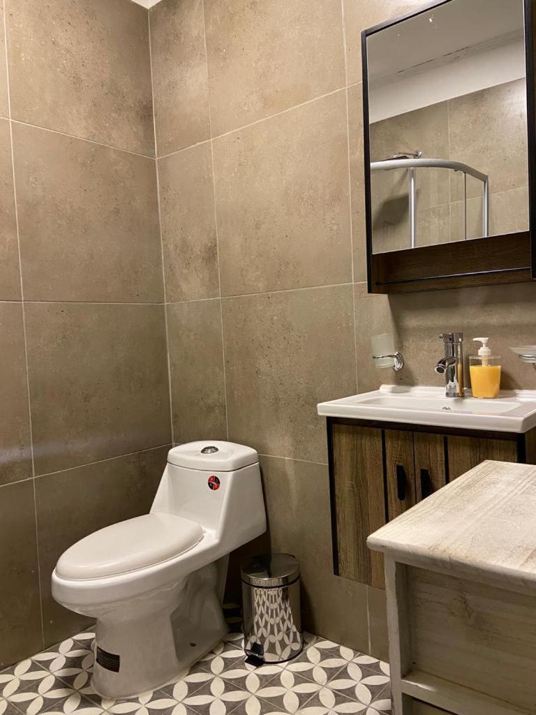 Khách sạn Casa Marina Huerfanos Santiago