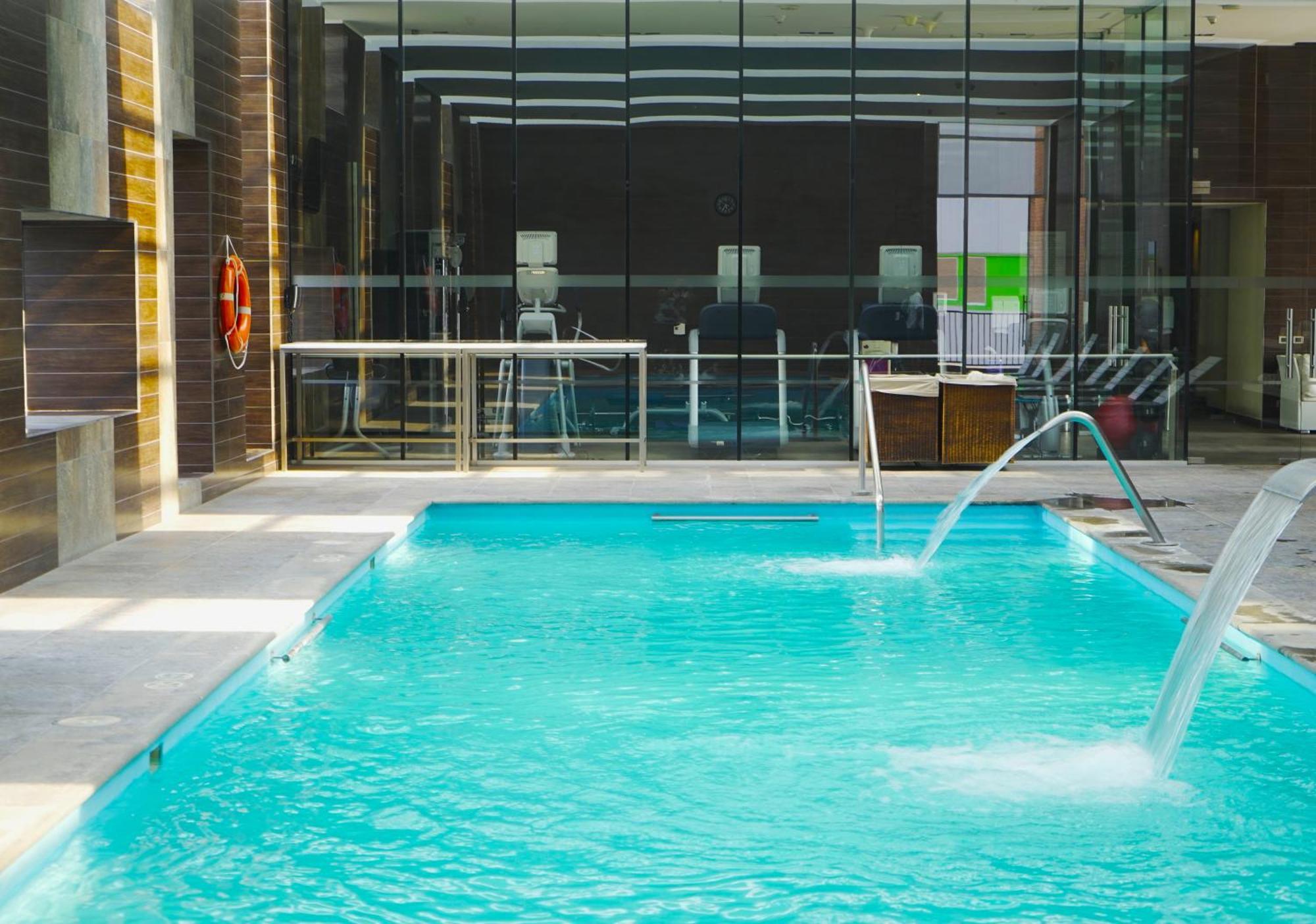 Khách sạn Hilton Garden Airport Santiago
