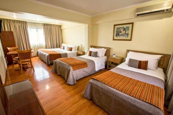 Dacarlo Hotel