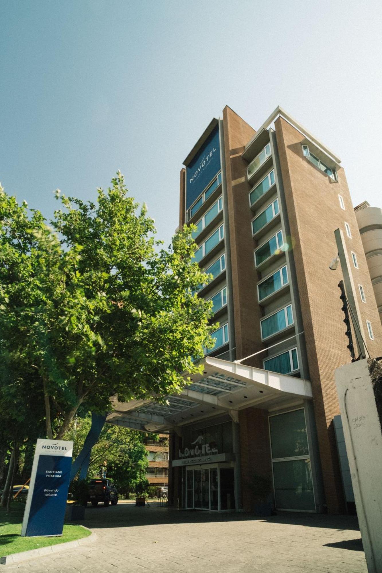 Novotel Vitacura Hotel 4*