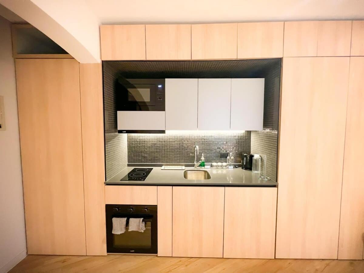 Hom I Centrico En El Vibrante Barrio Lastarria * Santiago
