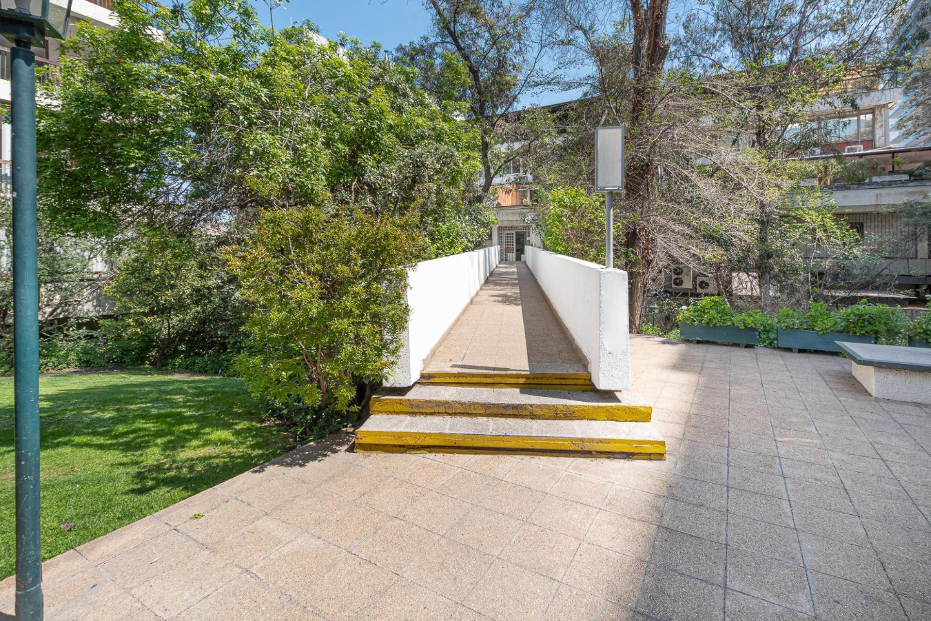 King-size Bed With Terrace And Air Conditioning! * Santiago