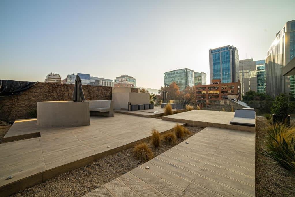 Tu Escape Exclusivo A Pasos Del Costanera Santiago