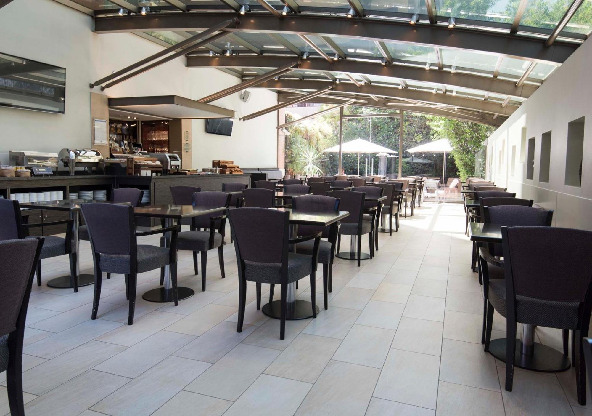 Hotel Express Condes By Ihg 4*