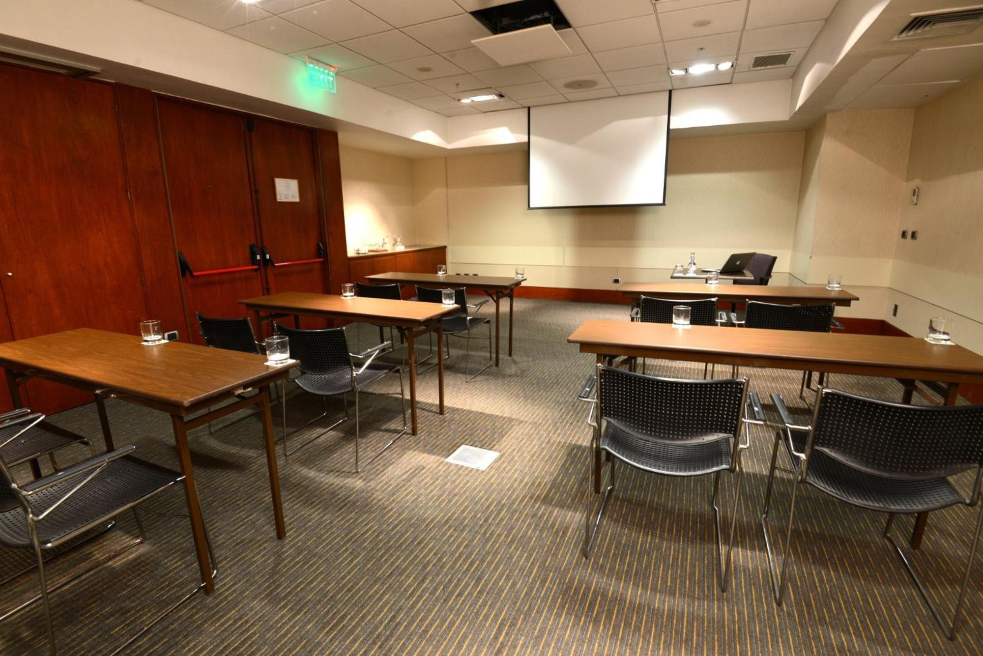 Hotel Express Condes By Ihg Santiago