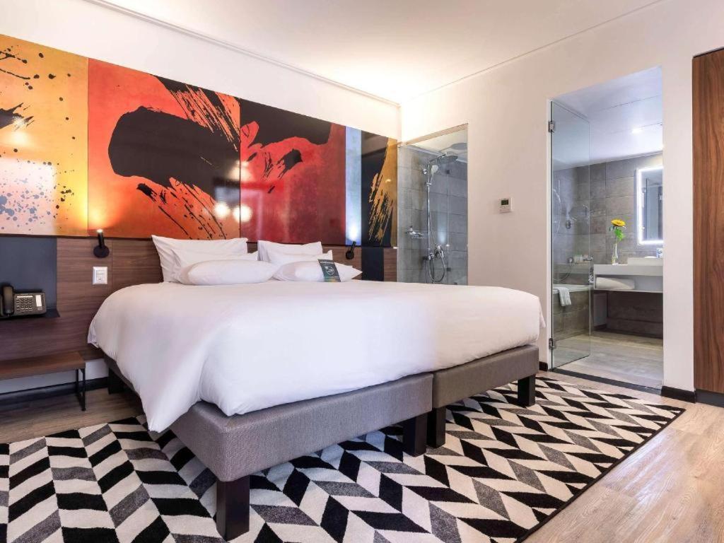 Novotel Providencia Hotel 4*