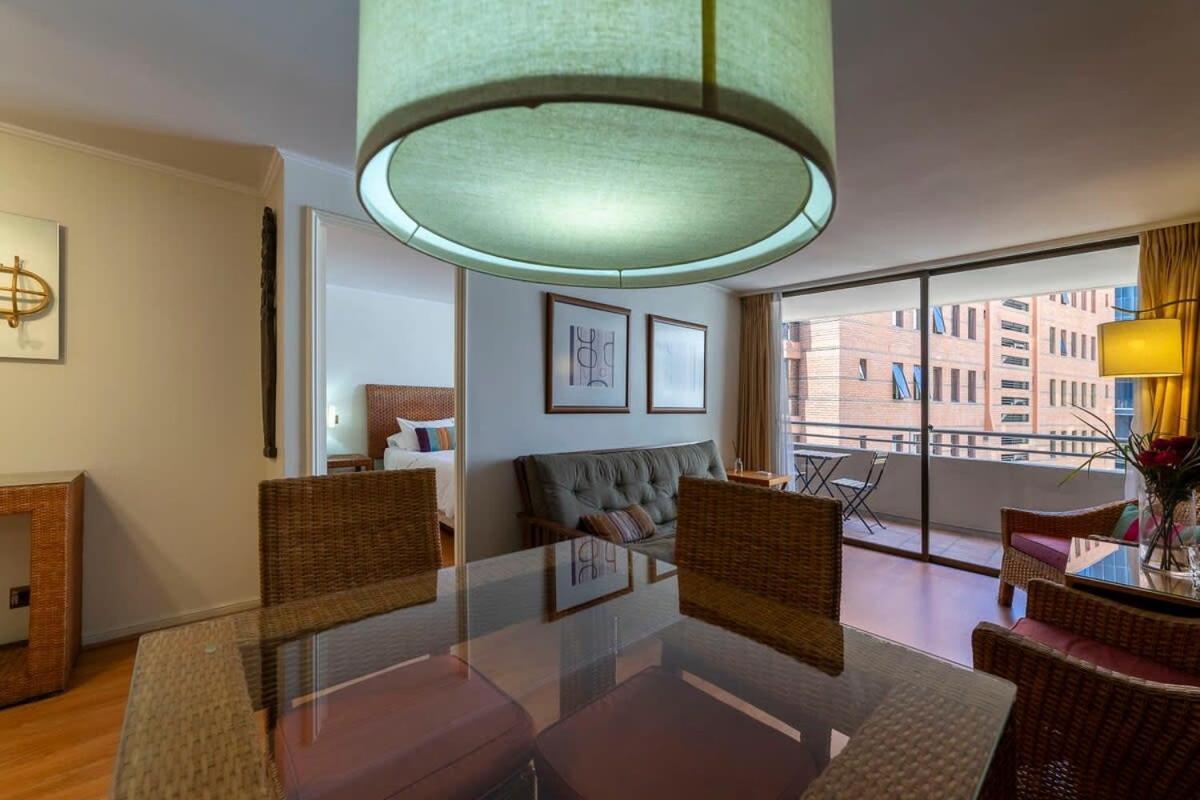 Elegant Steps Away From Costanera Center Apartamento Santiago de Chile