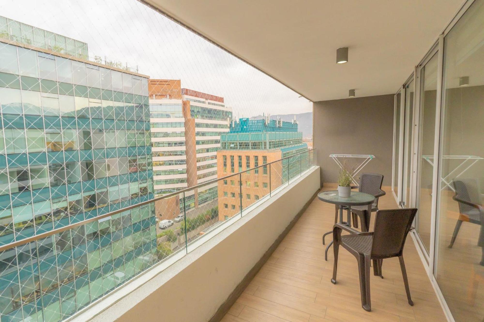 Kennedy Premium Condes * Santiago