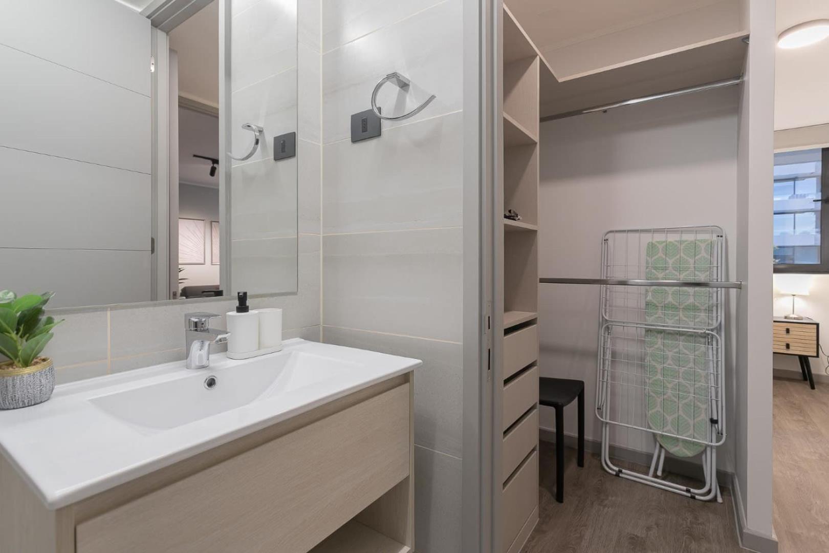 Tu Refugio Urbano Acogedor Y Familiar Apartamento *
