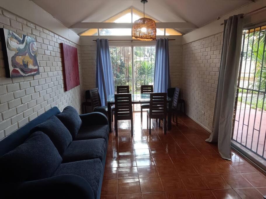 Casa de férias Casa Condes Piscina Shopping 8 Personas Super Terraza Parrilla *