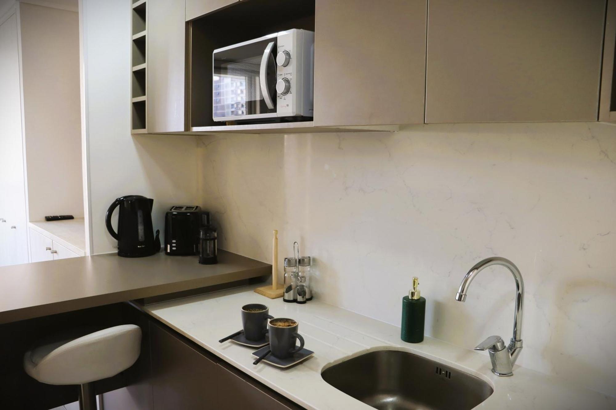 Hom I Studio En Santiago Centro Metro Santa Isabel Si0311 *