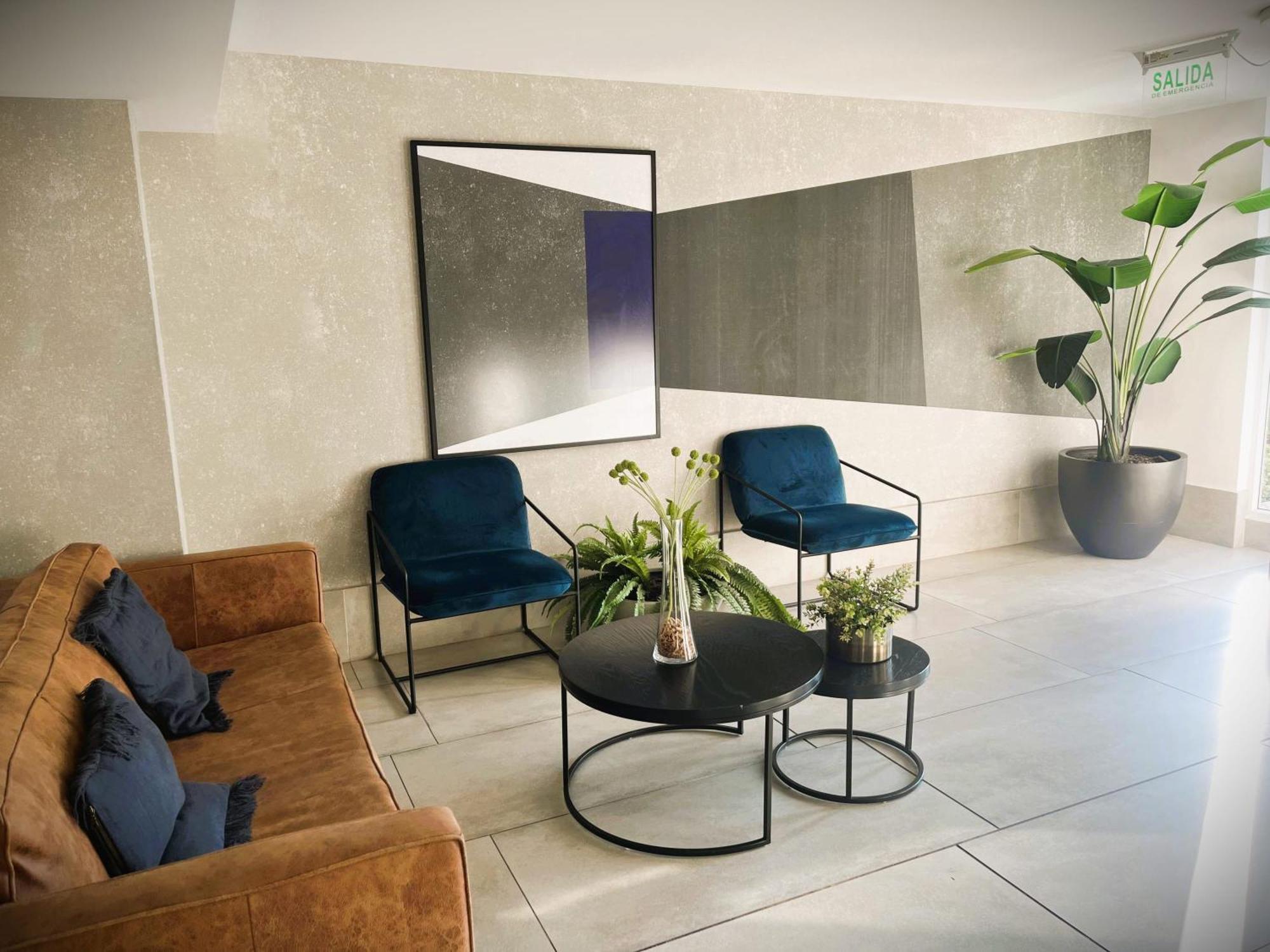 Hom I Studio En Santiago Centro Metro Santa Isabel Si0311 * Santiago