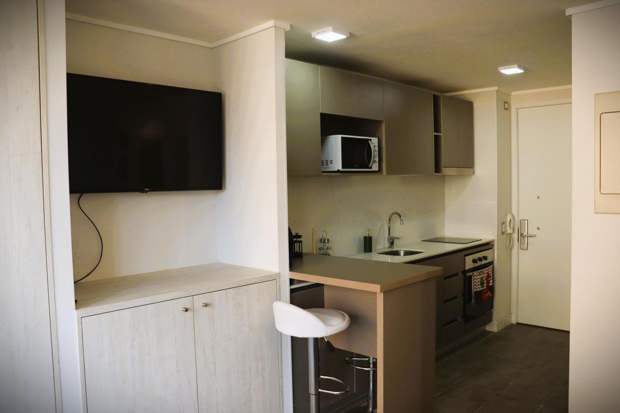 Apartment Hom I Studio En Santiago Centro Metro Santa Isabel Si0311 *