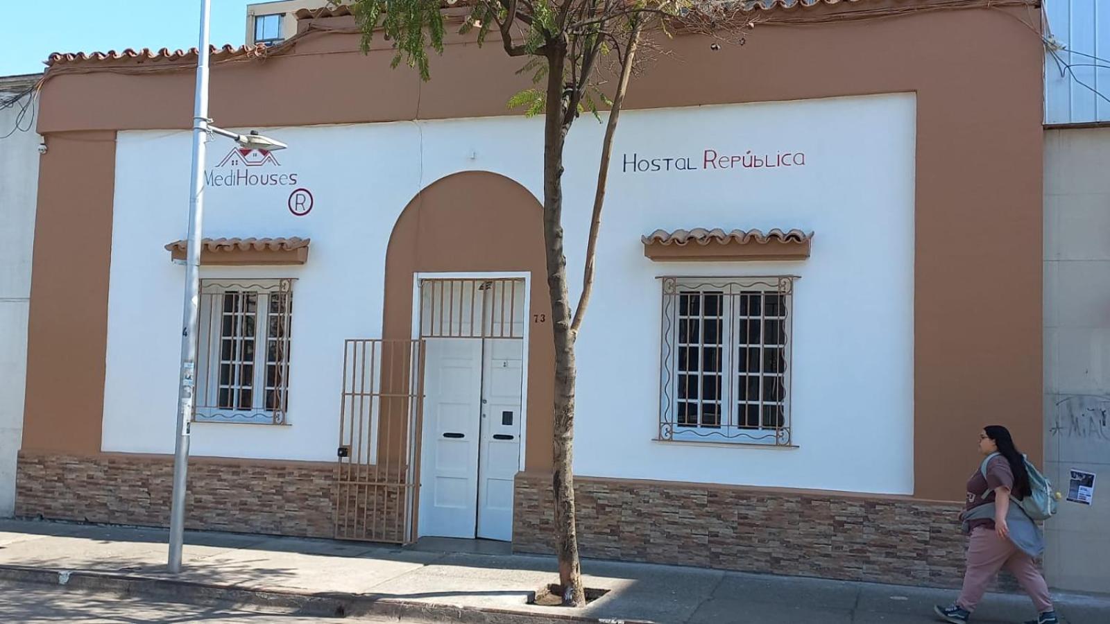 Confortable Hostal En El Centro De Santiago