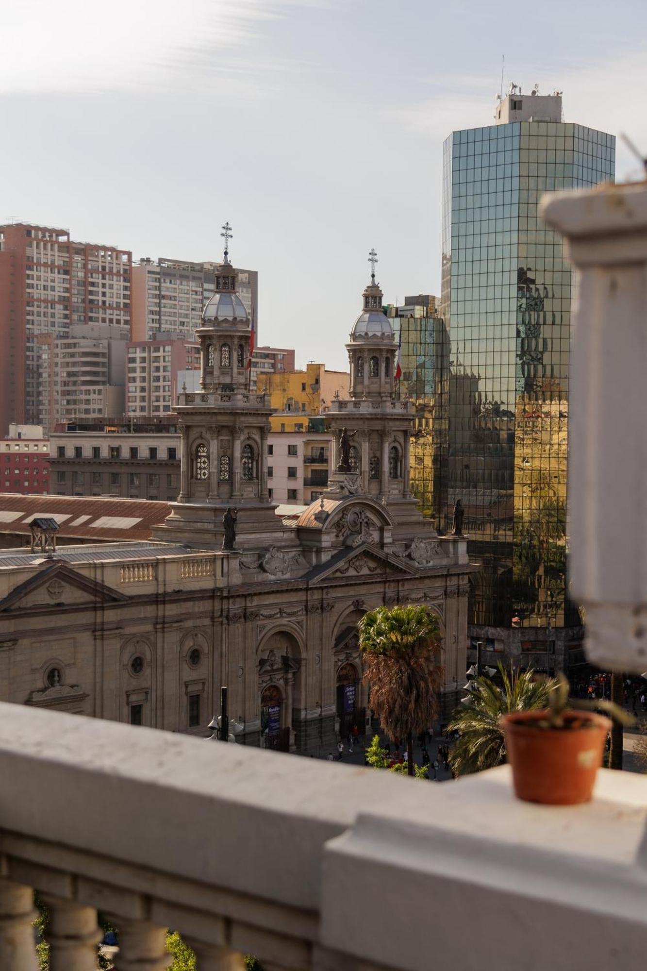 Heritage Skyline Penthouse Centro