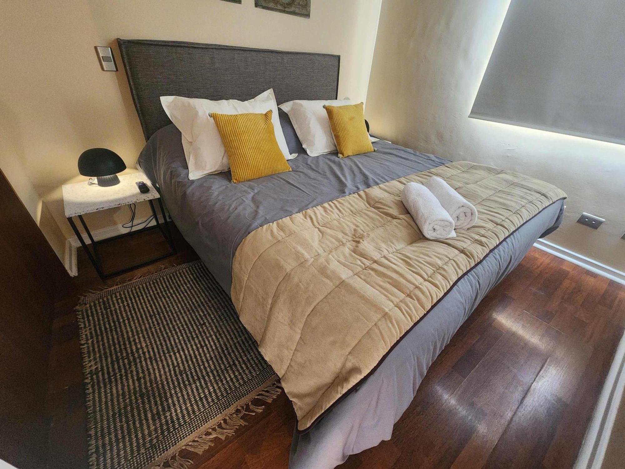 Hom I Comodo Departamento 3pax 2d1b Calle Merced Stgo Apartamento