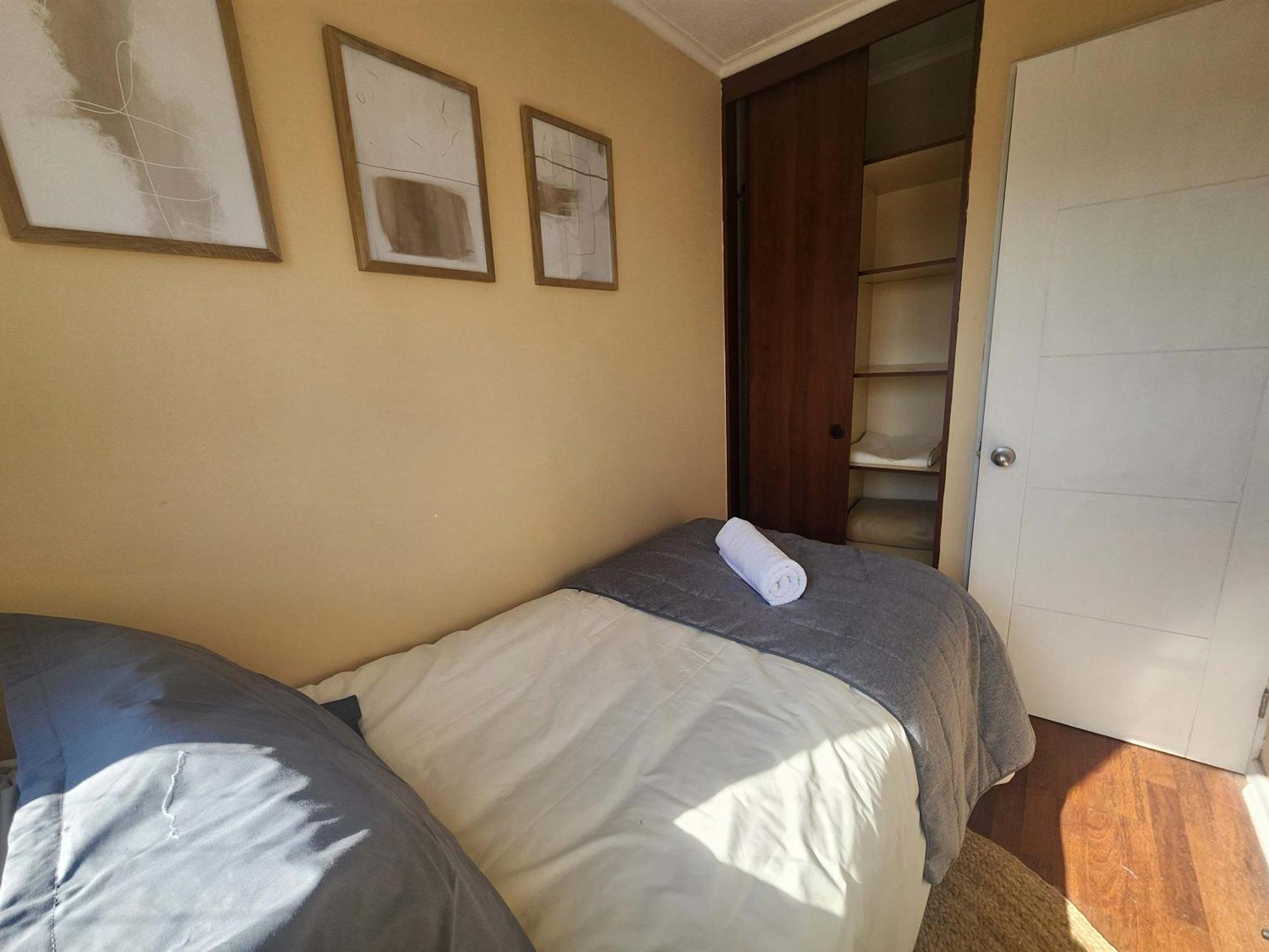 Hom I Comodo Departamento 3pax 2d1b Calle Merced Stgo Apartamento