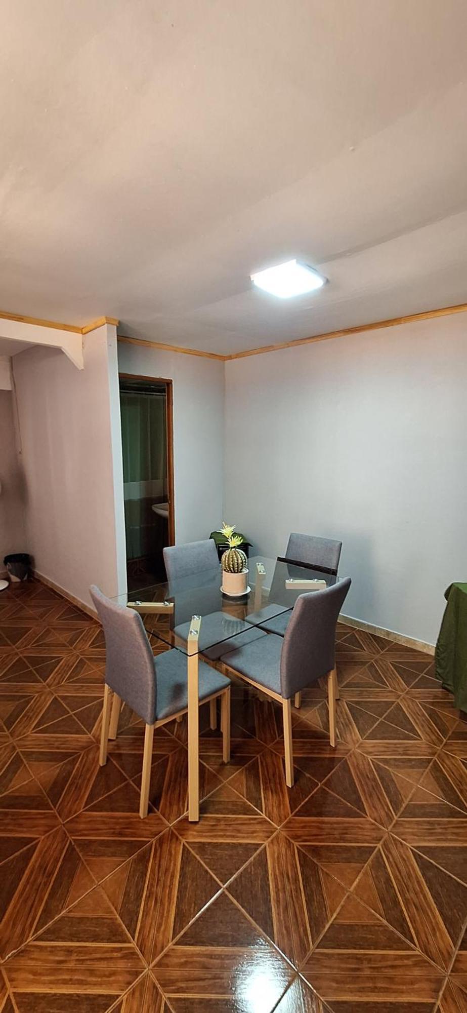 Casa Interior Cercana Aeropuerto Apartment