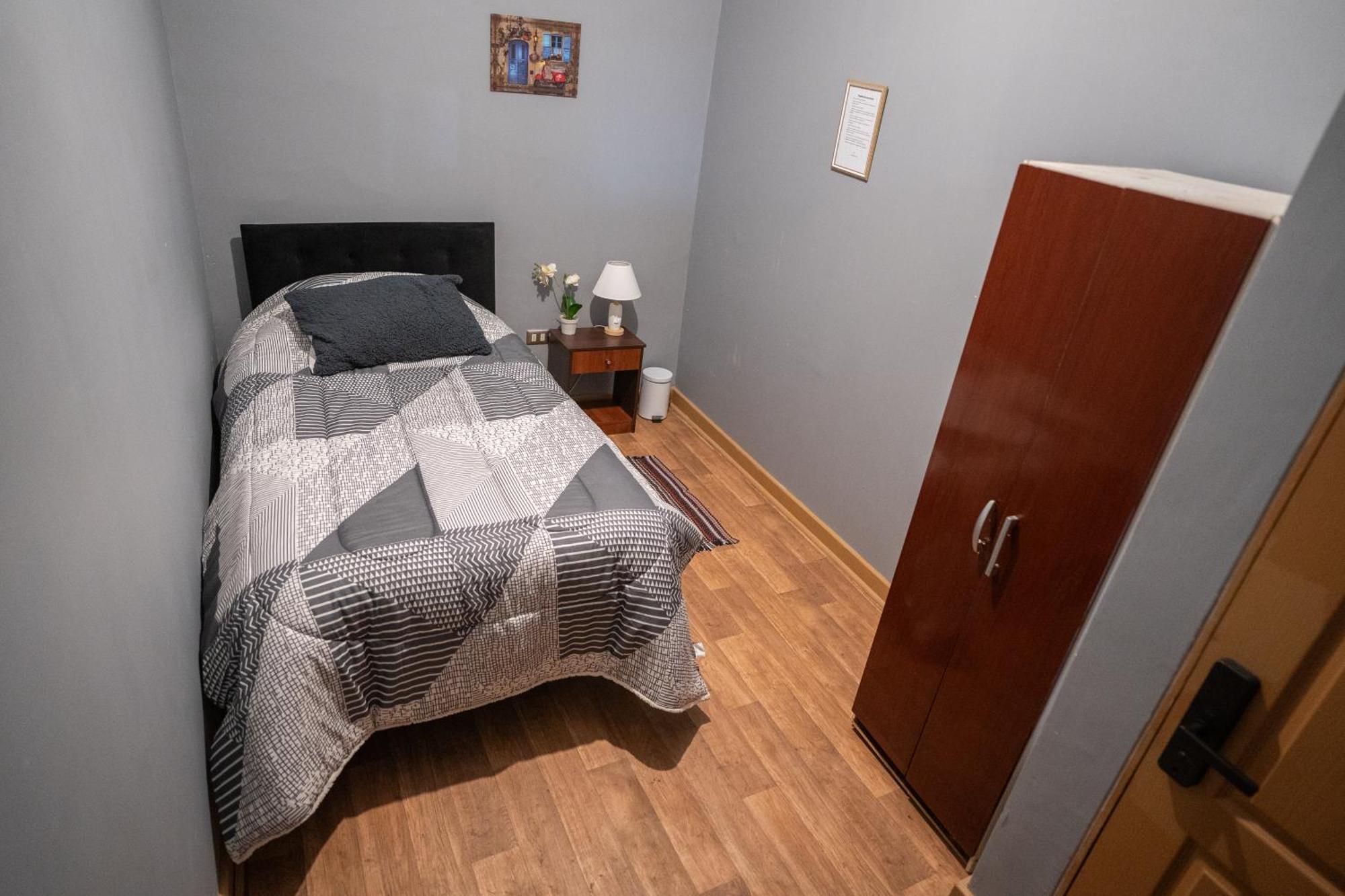 Guest house Confortable Hostal En El Centro De