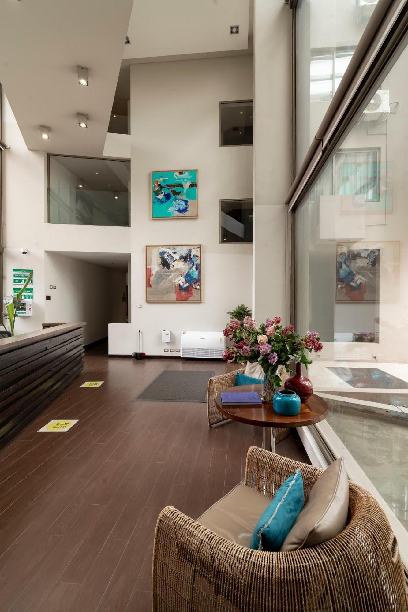Espanoles Hotel