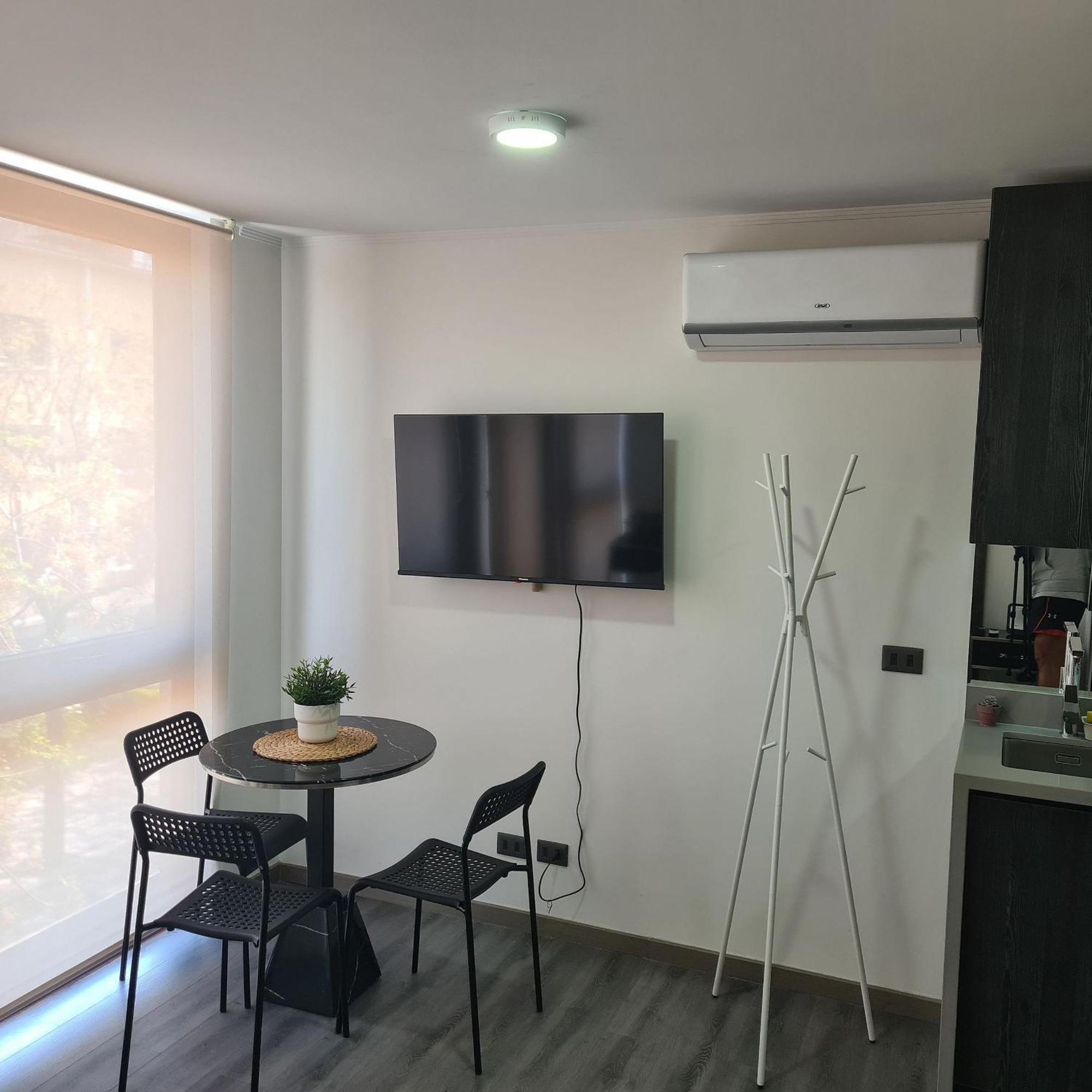 Huerfanos Spot Apartment Santiago