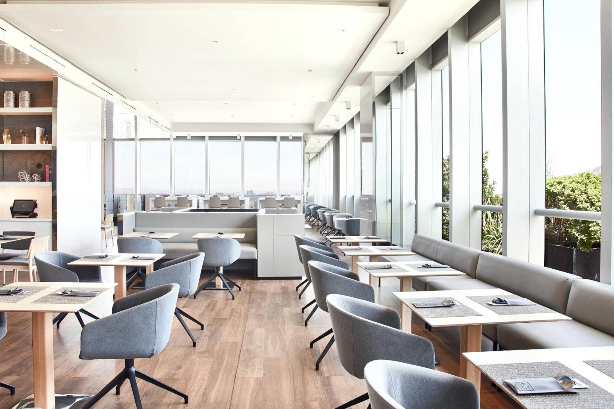 Hotel Ac Hotel By Marriott Santiago Cenco Costanera Santiago